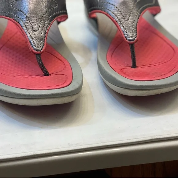 Dansko Katy 2 women’s Size 10, great condition and great bottom very comfortable - Picture 8 of 9